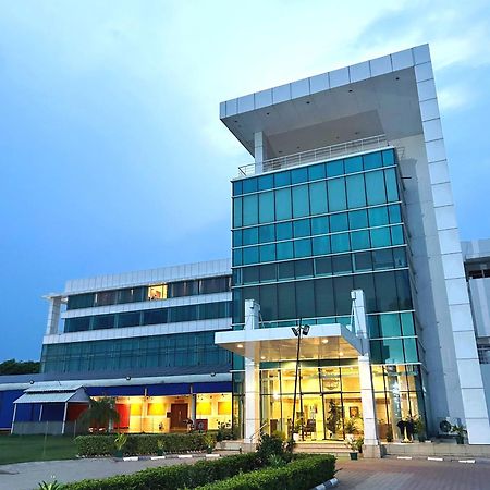 Hotel Amer Green'S Bhopal Bagian luar foto