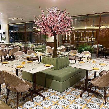 Hotel Amer Green'S Bhopal Bagian luar foto